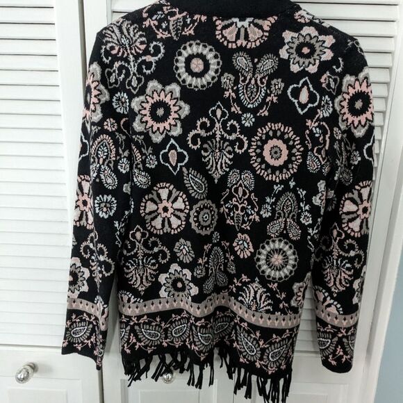 Isaac Mizrahi Live! Women's sz XS Fringe Black/Pink Floral Open Cardigan Pockets - Picture 4 of 9